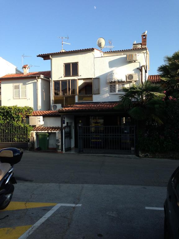 Apartments Oliva Porec Luaran gambar